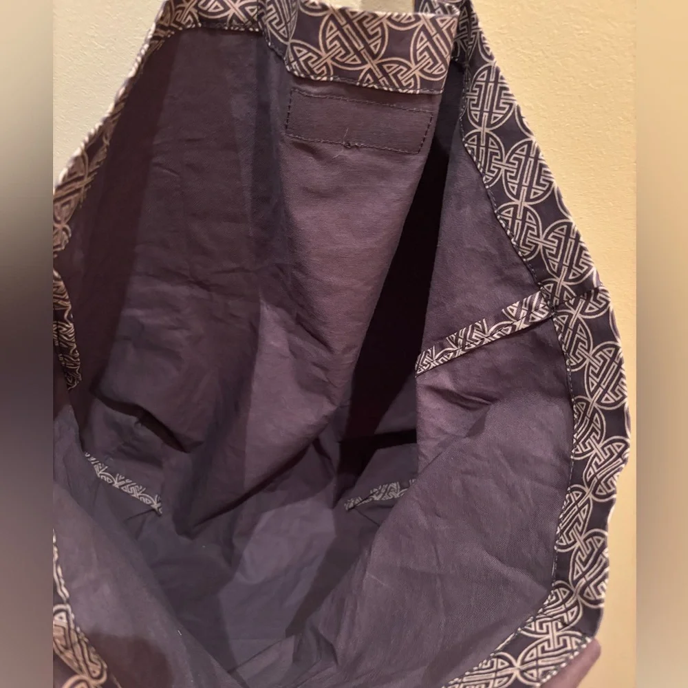 ANTONIO MELANI BROWN AND TAN CANVAS CLOTH TOTE BAG  16